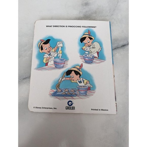 Vintage Walt Disney Let's Bake Cookies, Pinocchio! Card Book - Picture 5 of 5